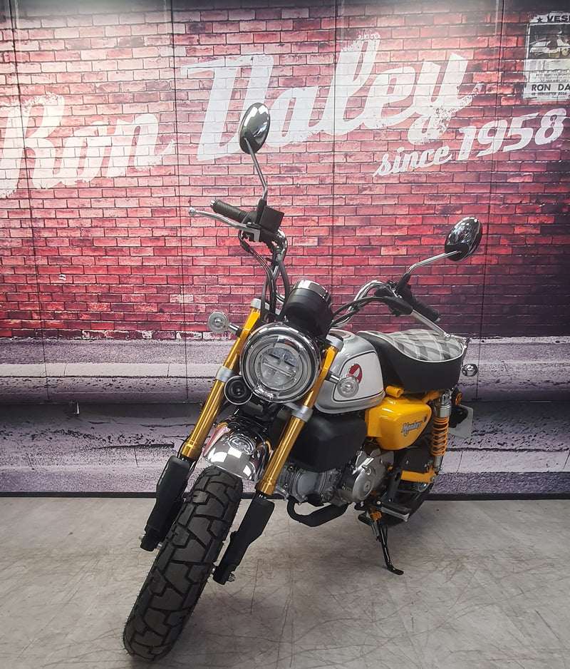 Honda Monkey 125 Banana Yellow - Just 2 Miles From Brand New 2024 Model